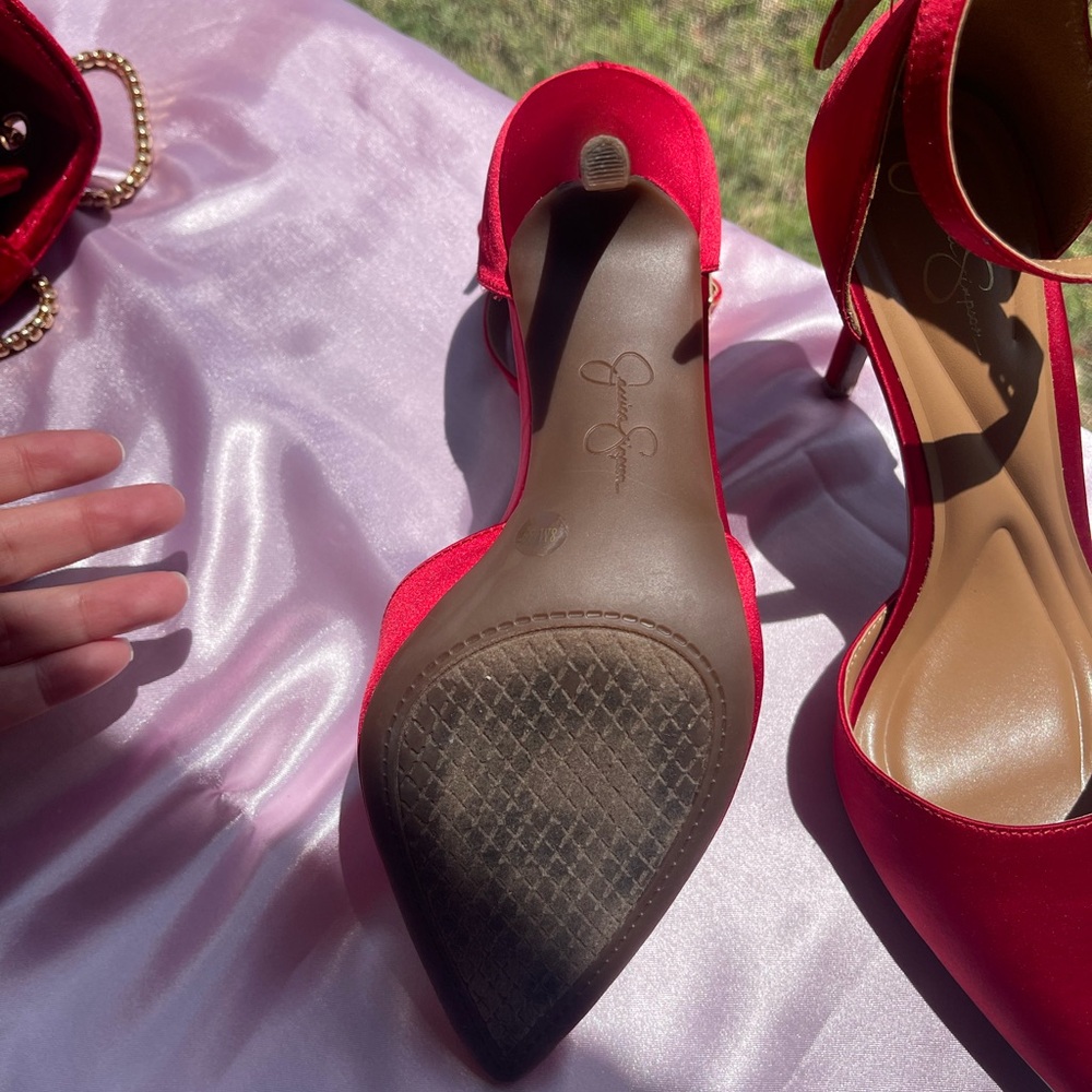 (Jessica Rabbit Red) inspired heels - Picture 10 of 10